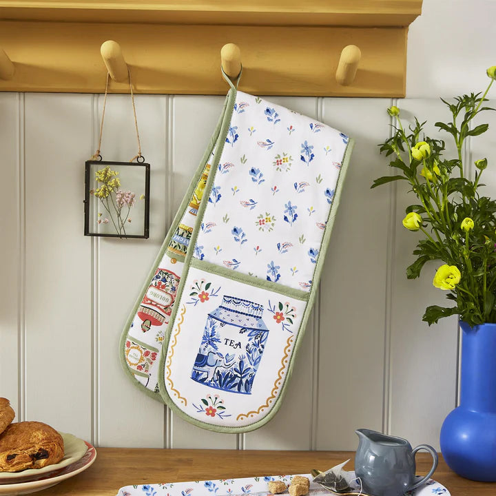 Tea Tin Double Oven Gloves