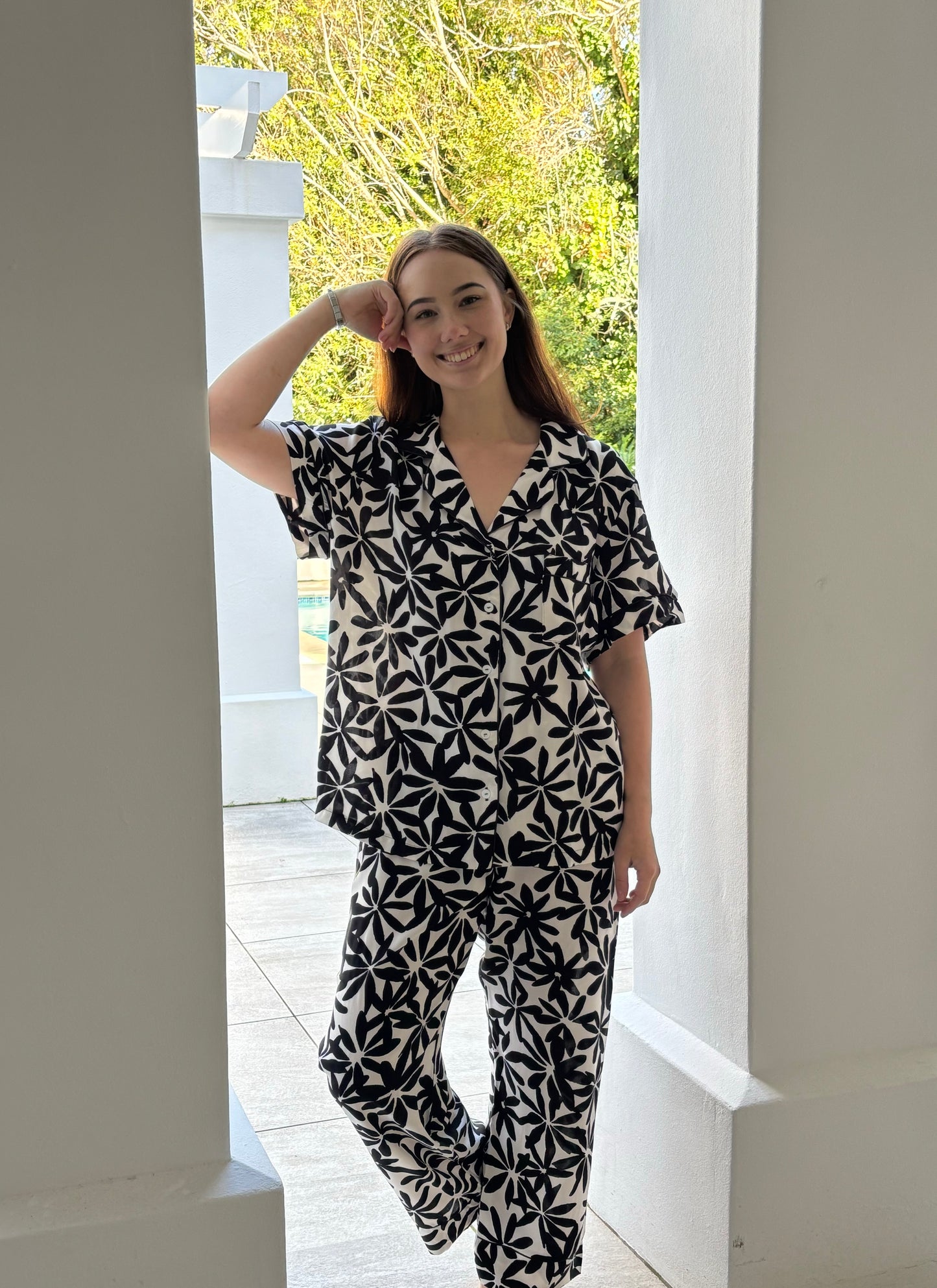Short Sleeve Top & Ankle Length Pant | Black Daisy on Ivory | 100% Rayon