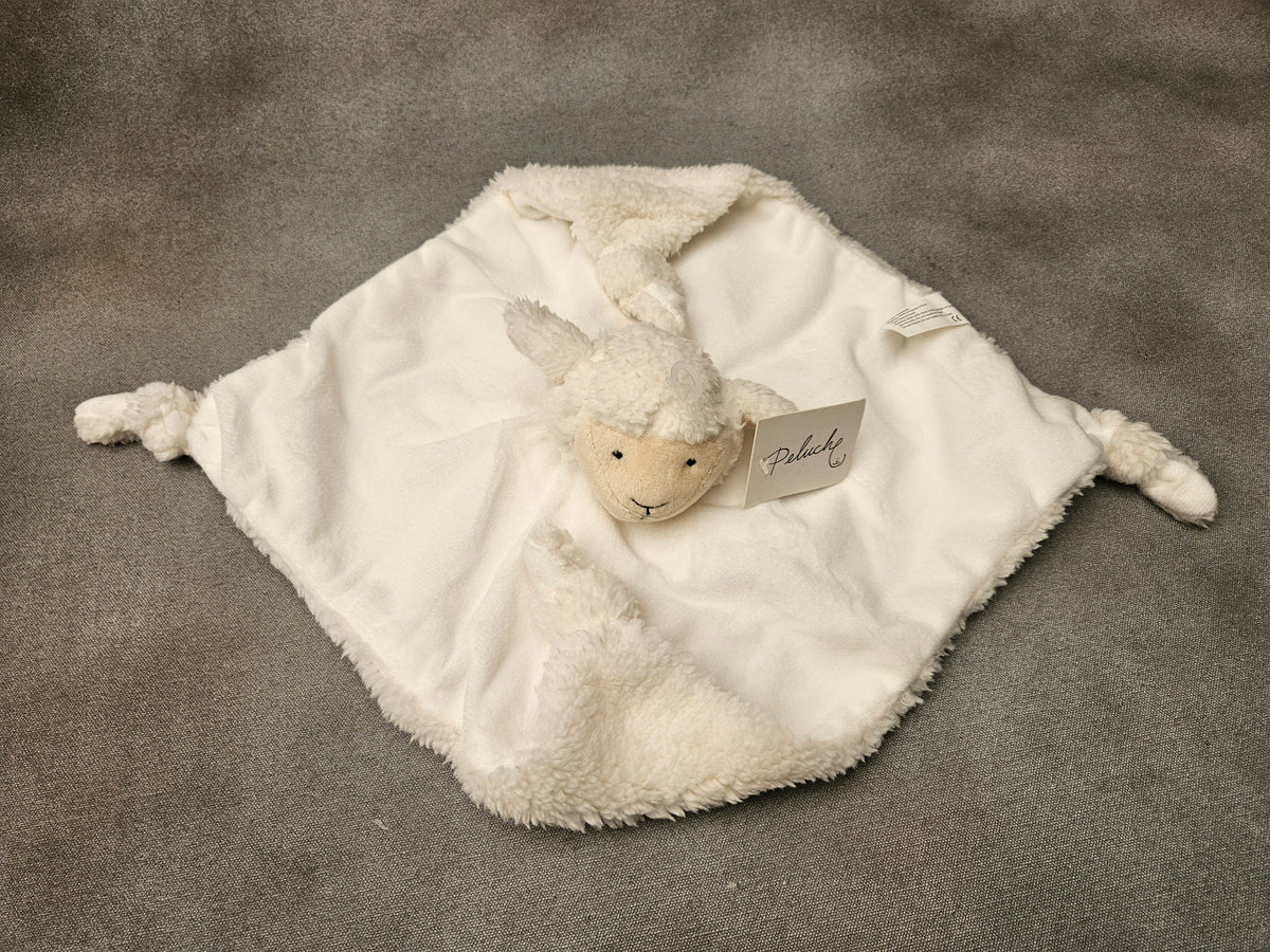 Soother Lamb |Dou-Dou Cream