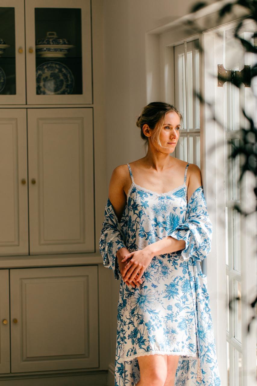 Chemise | Blooming in Blues | 100% Rayon