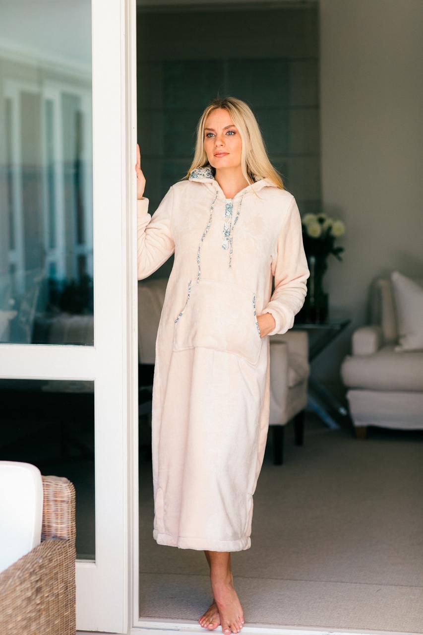 Plush Fleece Slounger | Stone with Floral Trim