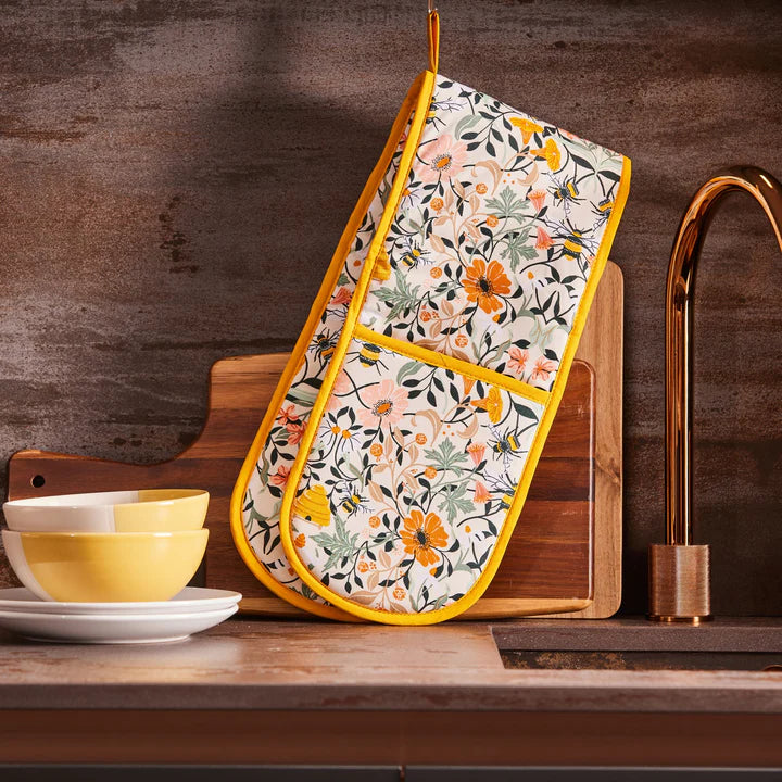 Bee Bloom Double Oven Gloves