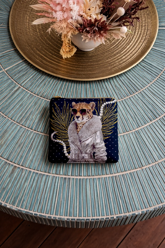 The Tourist Chiquita |Coin Pouch 13 x 13 cm