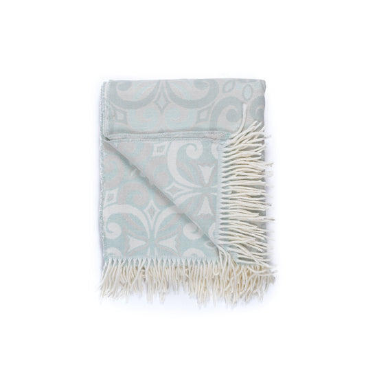 Lana Venice Throw | Eggshell & Oyster