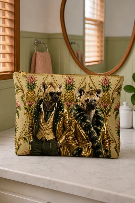 The Tourist Hazel And Hymie Hyena | Vanity Bag 26 x 30 cm