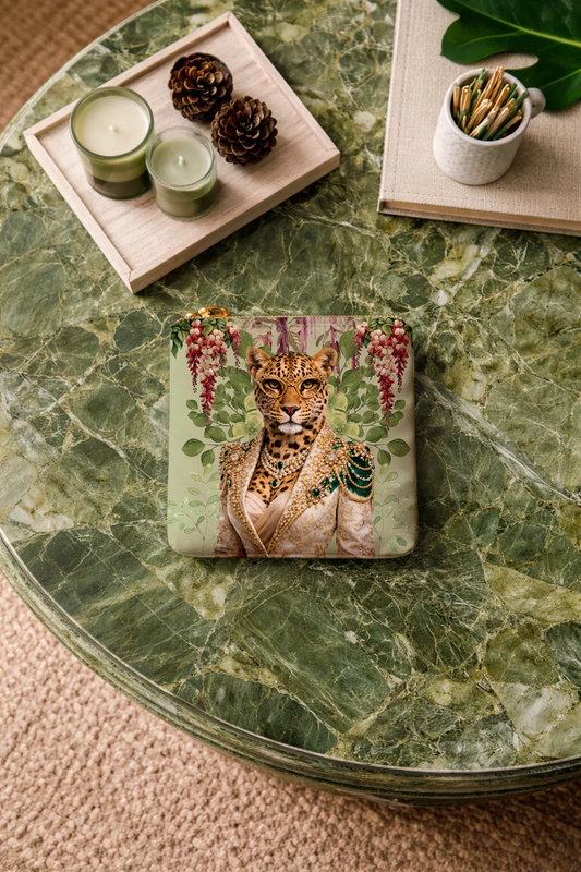 The Tourist Luna - Lu | Coin Purse 13 x 13 cm