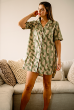 Load image into Gallery viewer, Green Leopard Classic Indian Cotton - Sleepshirt
