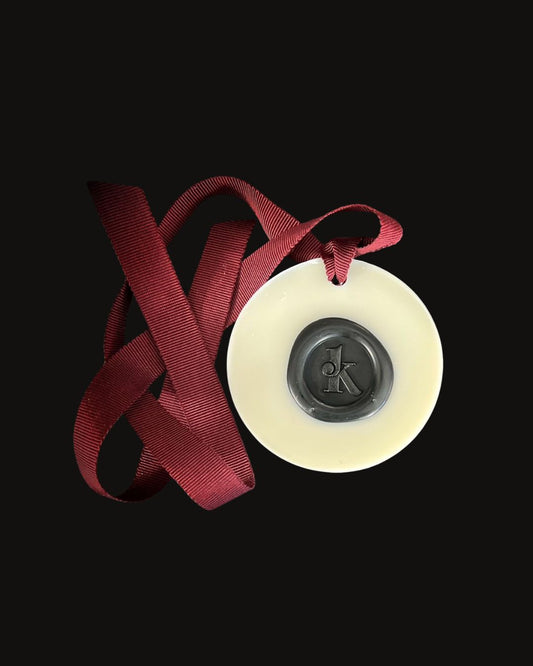 Scented Waxie – Velvet Oudh