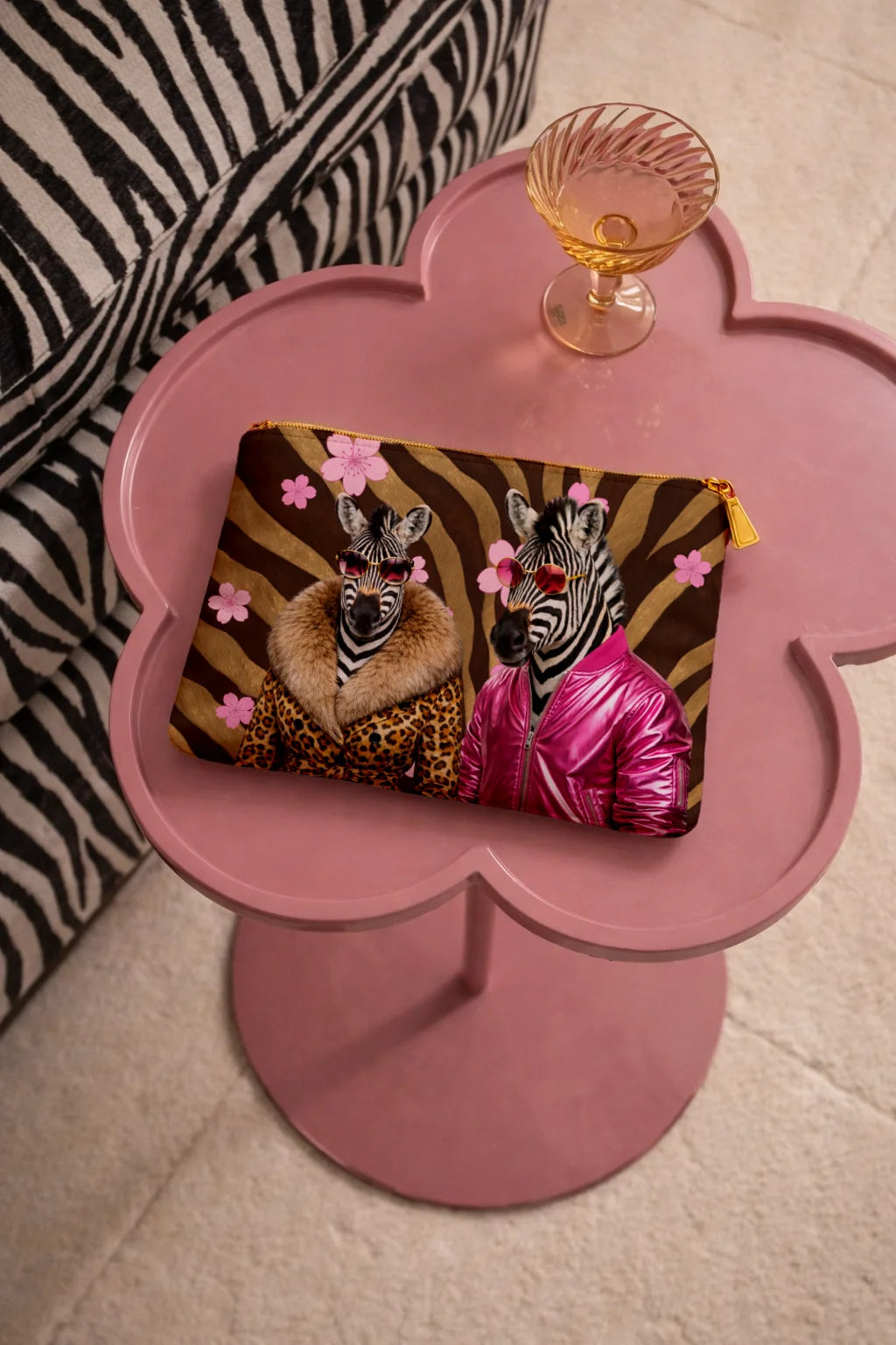 The Tourist  Zed and Zara| Cosmetic Pouch 16 x 21 cm