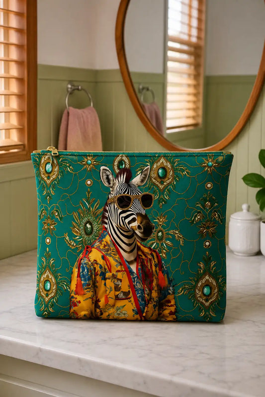 The Tourist Zack | Vanity Bag 26 x 30 cm